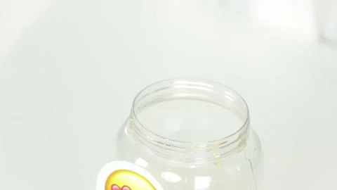 The bartender makes a cocktail of lemons Stock Footage 160361055