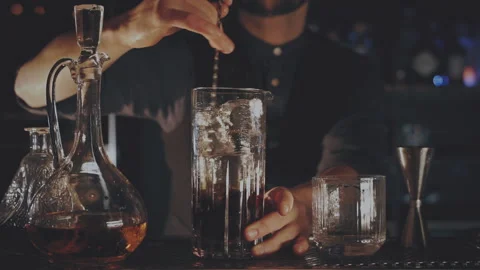 Bartender prepares a cocktail at the bar Stock Footage 167535864