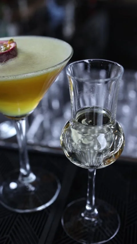 Bartender prepares a cocktail at the bar Stock Footage 265666044