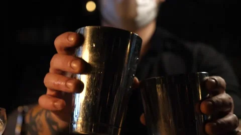 The bartender prepares a delicious cocktail Stock Footage 137490333