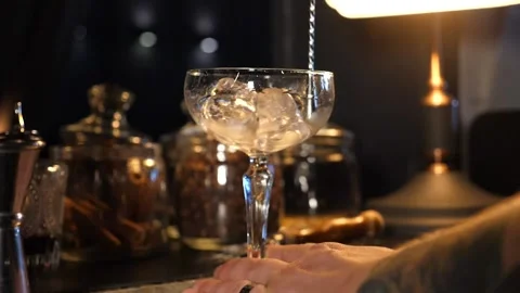 The bartender prepares a delicious cocktail Stock Footage 137490361