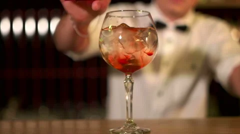 Bartender preparing drinks at the bar Stock Footage 59688048