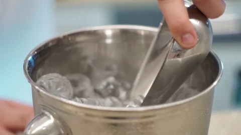 Bartender puts ice in the shaker, close up Stock Footage 101969048