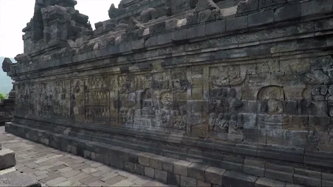 Bas Relief on the wall, Borobudur Temple Terrace, Java, Indonesia Vídeos de archivo 307788914