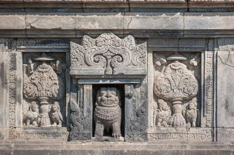 Bas-reliefs of prambanan temple, java, indonesia Foto stock