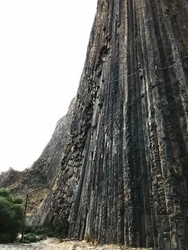 Basalt column cave in Armenia, background, wall, rock, stone, geology, volcanic Foto stock