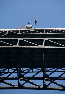 Base jumpers leap from the new river gorge bridge during 'bridge day 2008'. o Stock Photos