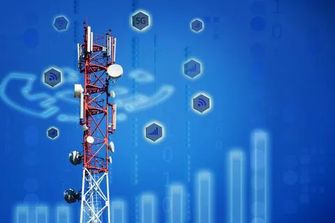 Base Station Telecommunication tower. Wireless Communication Antenna Transmit 스톡 사진