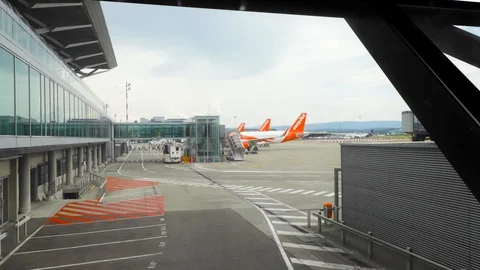 Basel Airport Vidéo 127817181