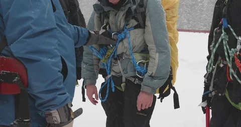 Basic Alpine Mountaineering Course Video stock 111009840