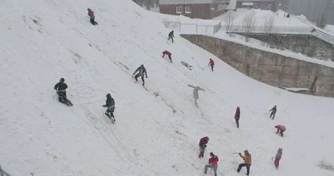 Basic Alpine Mountaineering Course Video stock 111478492