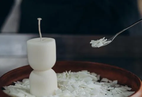 Basic set for home-made natural white eco soy wax candles in glass, wick, per Stock Photos