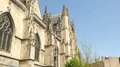 Basilica of St. Michael, Bordeaux Stock Footage 68709594