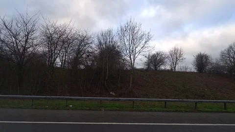 Basingstoke to Luton Motorways Cloudy Afternoon Travel on Car Stock Footage 325309004