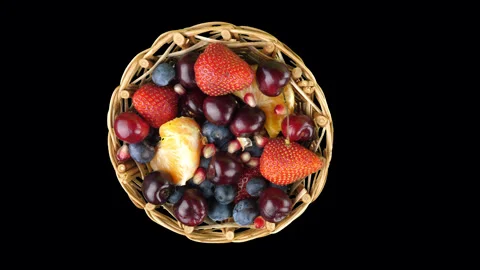 Basket with different berries Vídeo Stock 242233966