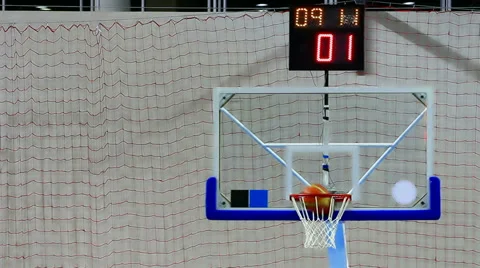 Basket in the final seconds 스톡 동영상 47844250