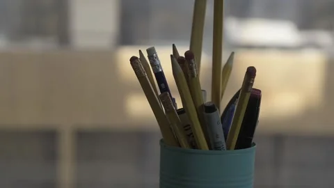 A basket of painter pencil Vídeo Stock 153027642