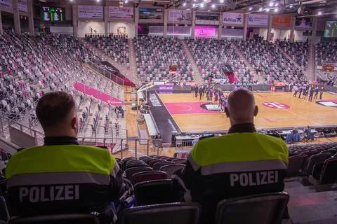  Basketball Champions League, Telekom Baskets Bonn vs. Hapoel Unet Holon, ... Stock Photos