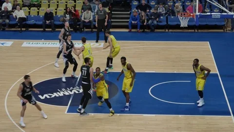 Basketball Throw the Ball in the Ring Stock Footage 72892656