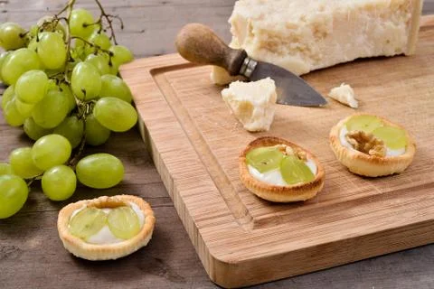 Baskets with parmesan cream 写真素材