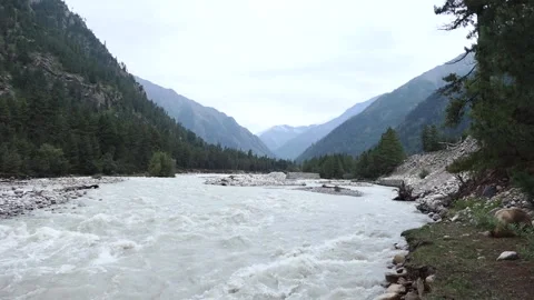 Baspa River 스톡 동영상 284479058