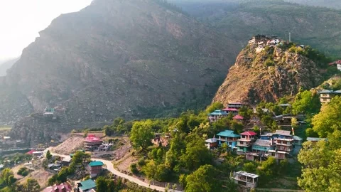 Baspa Valley Settlement Surrounded by Forested Hills Video stock 329324554