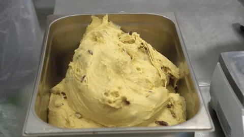 Batch of Sweet Pastry Dough with Dried Fruits in Industrial Container Vidéo 333989135