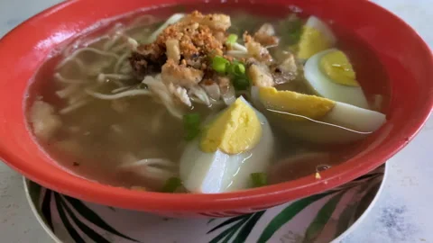Batchoy Noodle Soup Stock Footage 147003304
