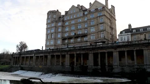 Bath, city centre building from river, somerset 스톡 동영상 137470593