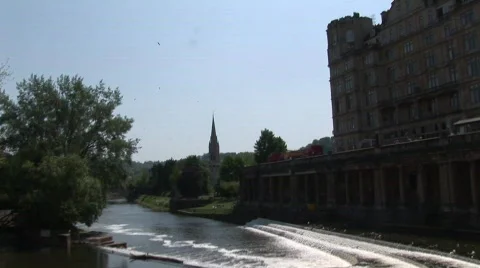 Bath City Pulteney Weir reverse Wide Shot Stock Footage 653960