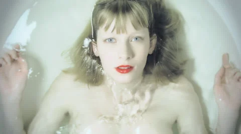 Bath floating 2 Stock Footage 39884290