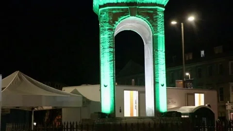 Bath, night, green stone lighting 스톡 동영상 137668708