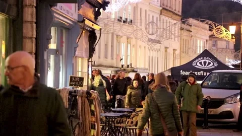 Bath, night time, people on streets, somerset 스톡 동영상 137678735