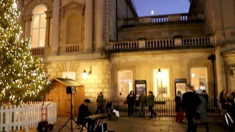 Bath, piano man, night time, somerset 스톡 동영상 137676861