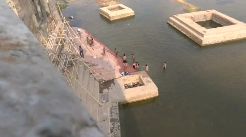 Bathing in a polluted river 스톡 동영상 43562222