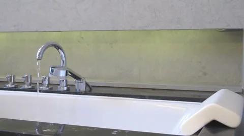Bathroom Video stock 56358426