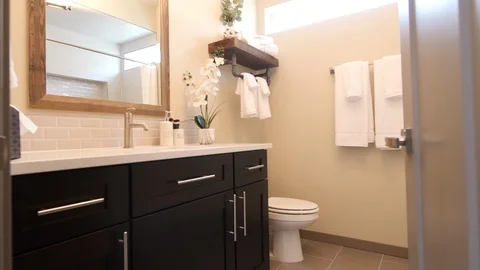 Bathroom Rise from Doorway Stock Footage 112889986