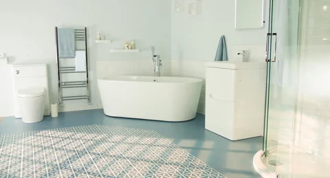 Bathroom wide shot Stock Footage 260340111