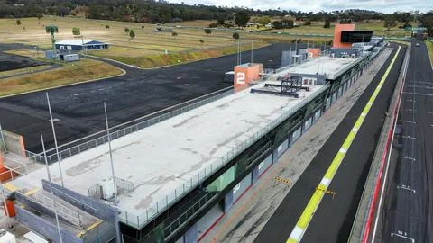 Bathurst circuit pit lane complex aerial view Stock Photos