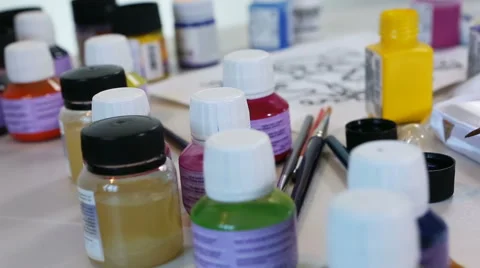 Batik Process: Artist paints on Fabric, Batik-making. Vídeo Stock 62741617