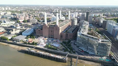 Battersea Power Station, 9th August 2026, 5pm, UK Vídeo Stock 341845897