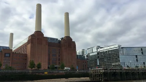Battersea Power Station redevelopment Video stock 214642618