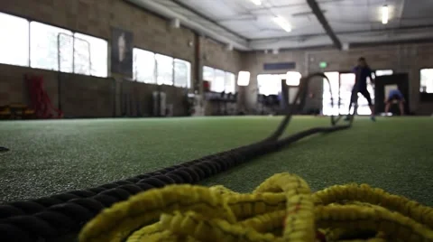 Battle Rope work in Gym Vídeo Stock 68677281