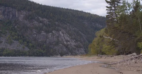 Bay beach panning mountain Stock Footage 116757687