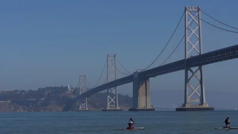 Bay Bridge Paddle Boaters 스톡 동영상 97478128