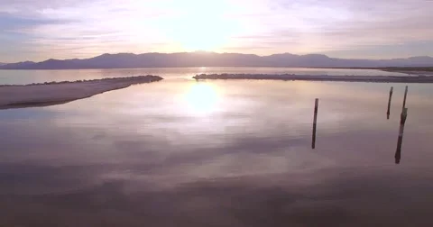 Bay Turn To Building Stock Footage 60658089