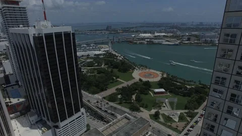 BAYSIDE VIEW MIAMI Stock Footage 153247333