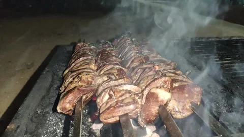 Bbq chicken hearts low light at evening. with sound. 스톡 동영상 145954725