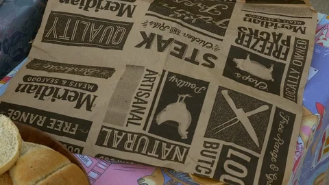 BBQ chicken on the plate. Outside table. 스톡 동영상 89707800