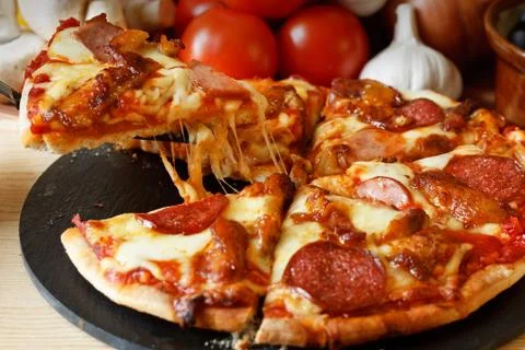 Bbq meat feast gourmet pizza Foto stock